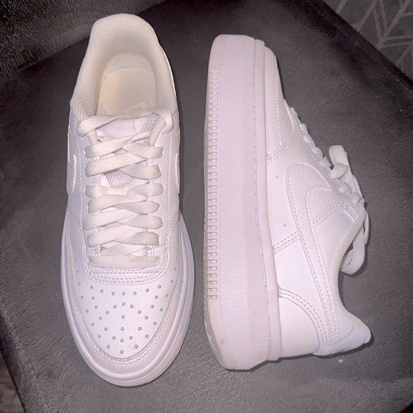 Nike shoes women - Picture 1 of 1